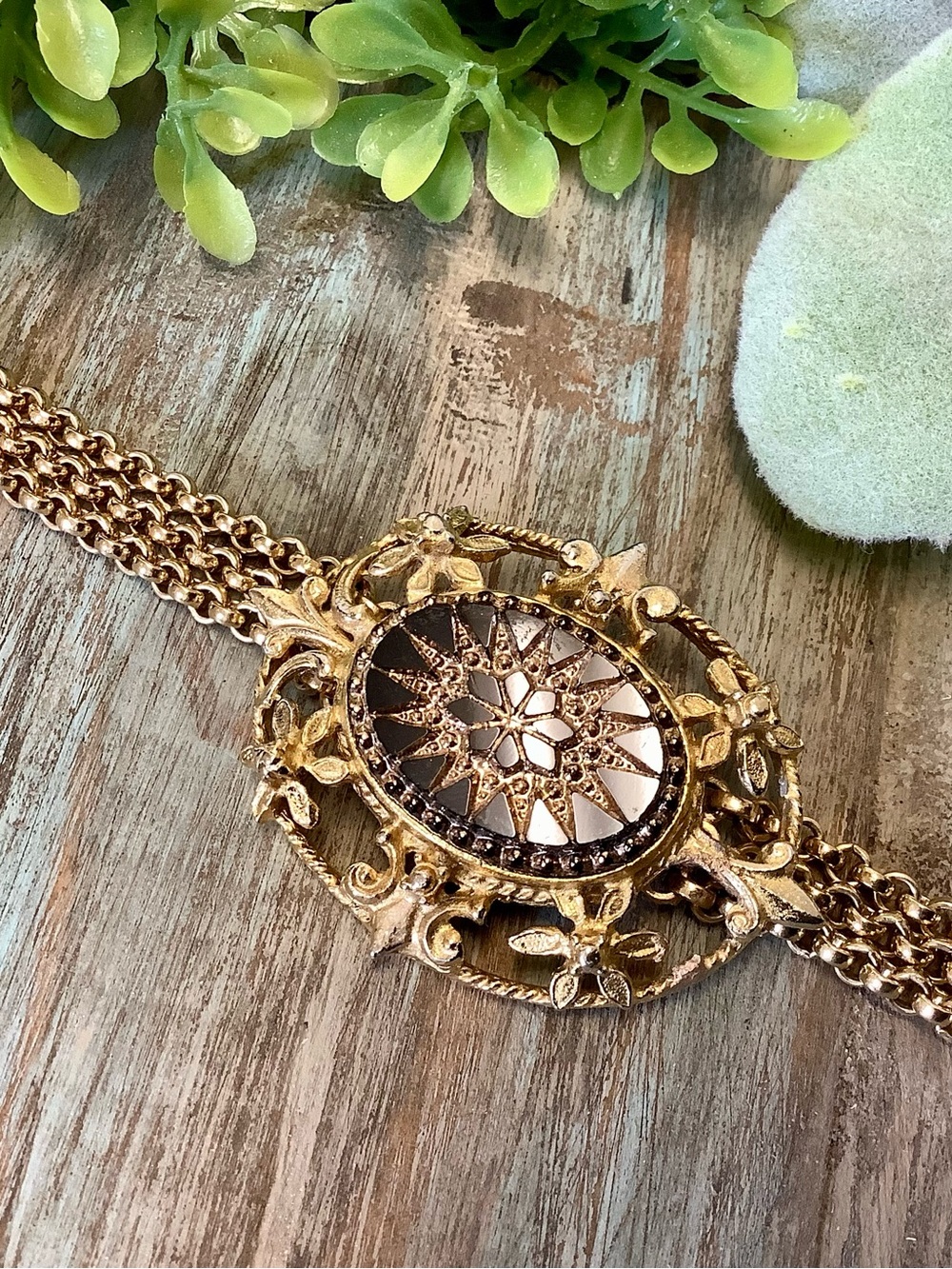 Upcycled! VINTAGE, Gold, electroplated  Sunburst “BROOCH” bracelet!!